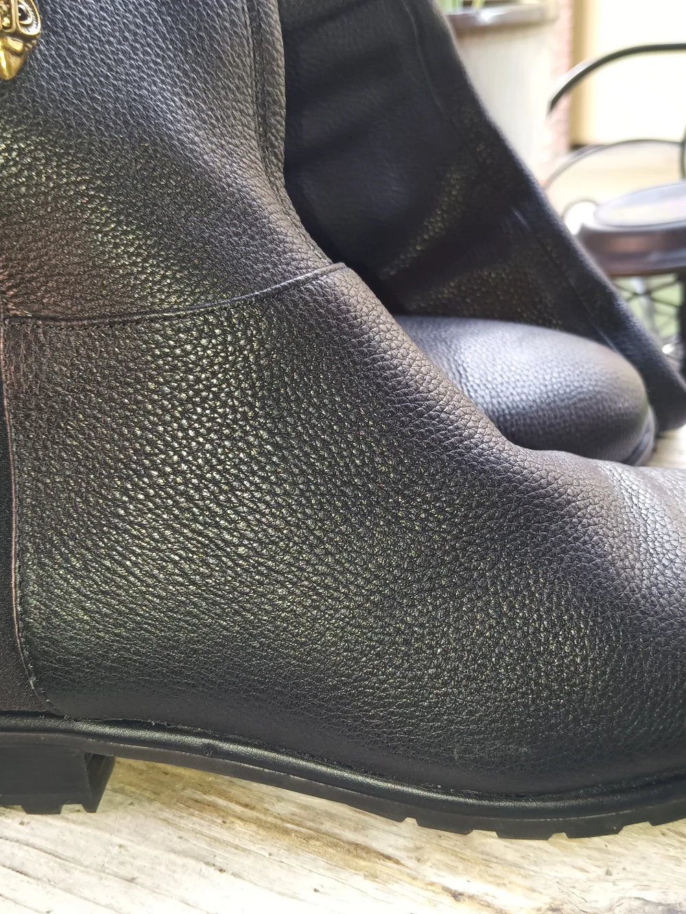 Kurt Geiger sleek black